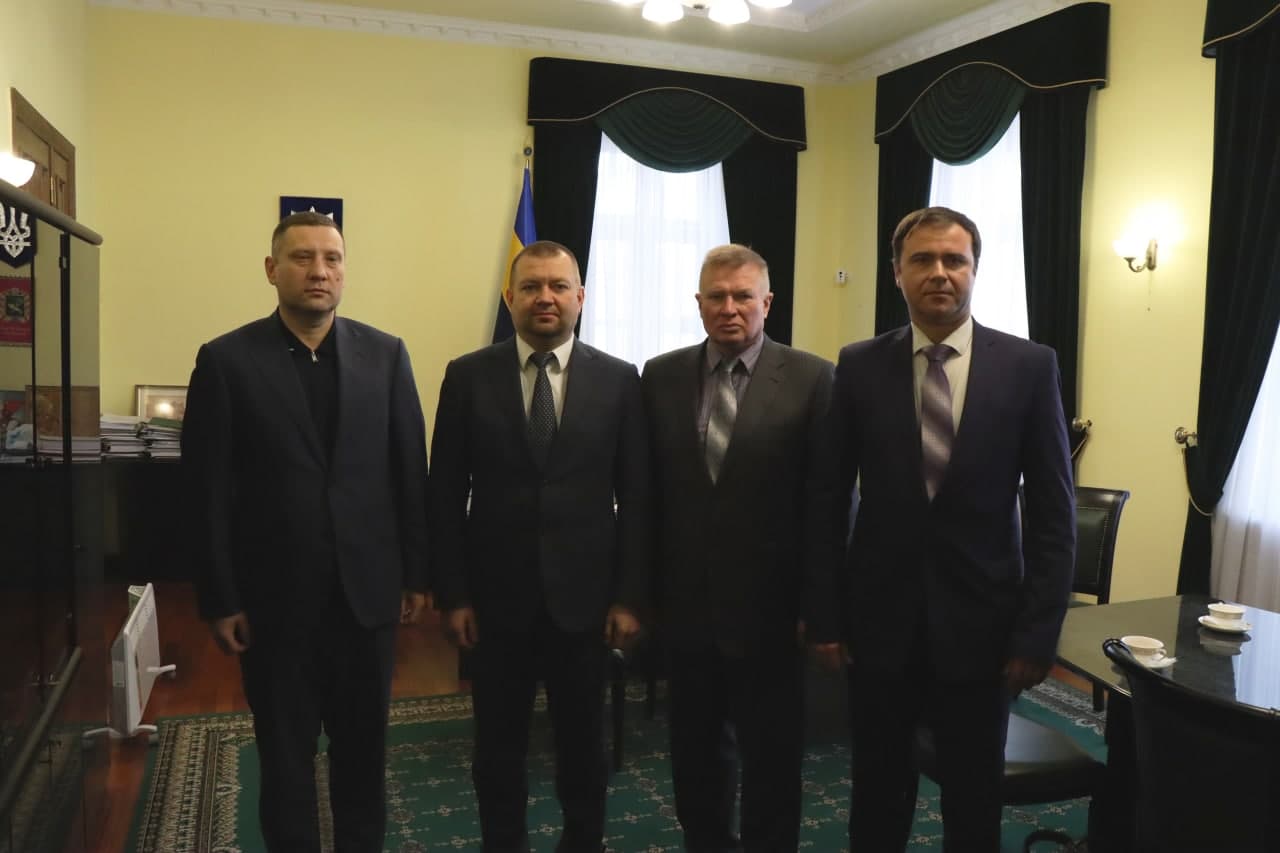 Представник Уповноваженого в східних областях провів робочу зустріч з керівництвом Харківської обласної прокуратури