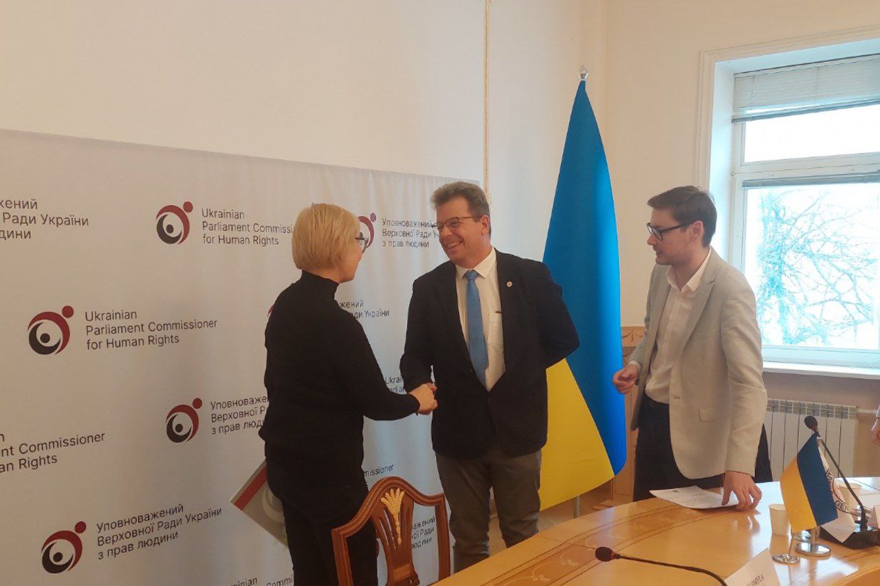 Людмила Денісова зустрілася з представниками делегації МКЧХ в Україні на чолі з головою Паскалем Хундтом