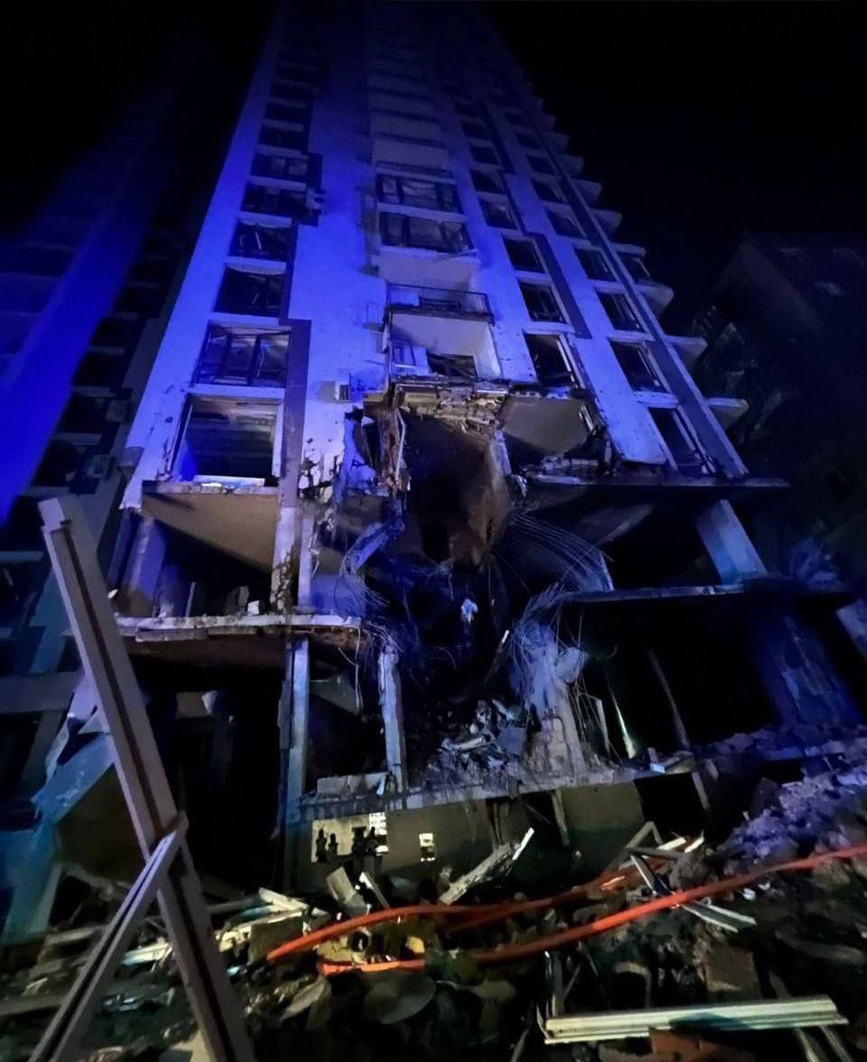 Уповноважений: над Україною не вщухають ракетні, авіаційні та артилерійські обстріли рашистів, щодня гинуть мирні люди