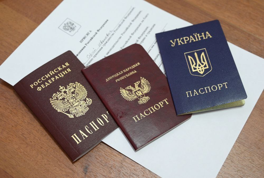 Уповноважений: рф здійснює незаконну паспортизацію жителів ТОТ Донецької та Луганської областей за прискореною процедурою