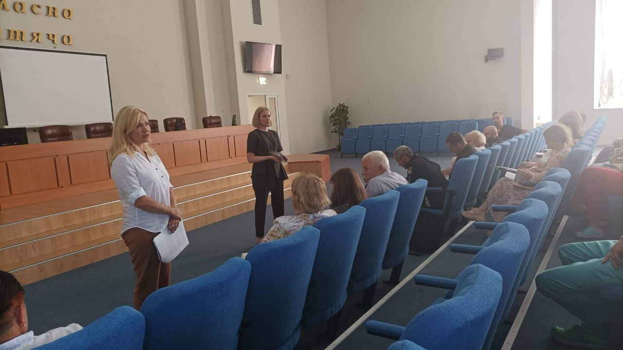 Просвітницький захід щодо протидії домашньому насильству для працівників Черкаської обласної дитячої лікарні