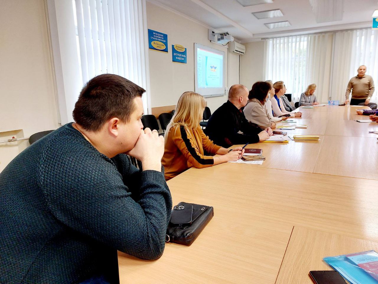 Просвітницький семінар з питань працевлаштування внутрішньо переміщених осіб у Рівненській області