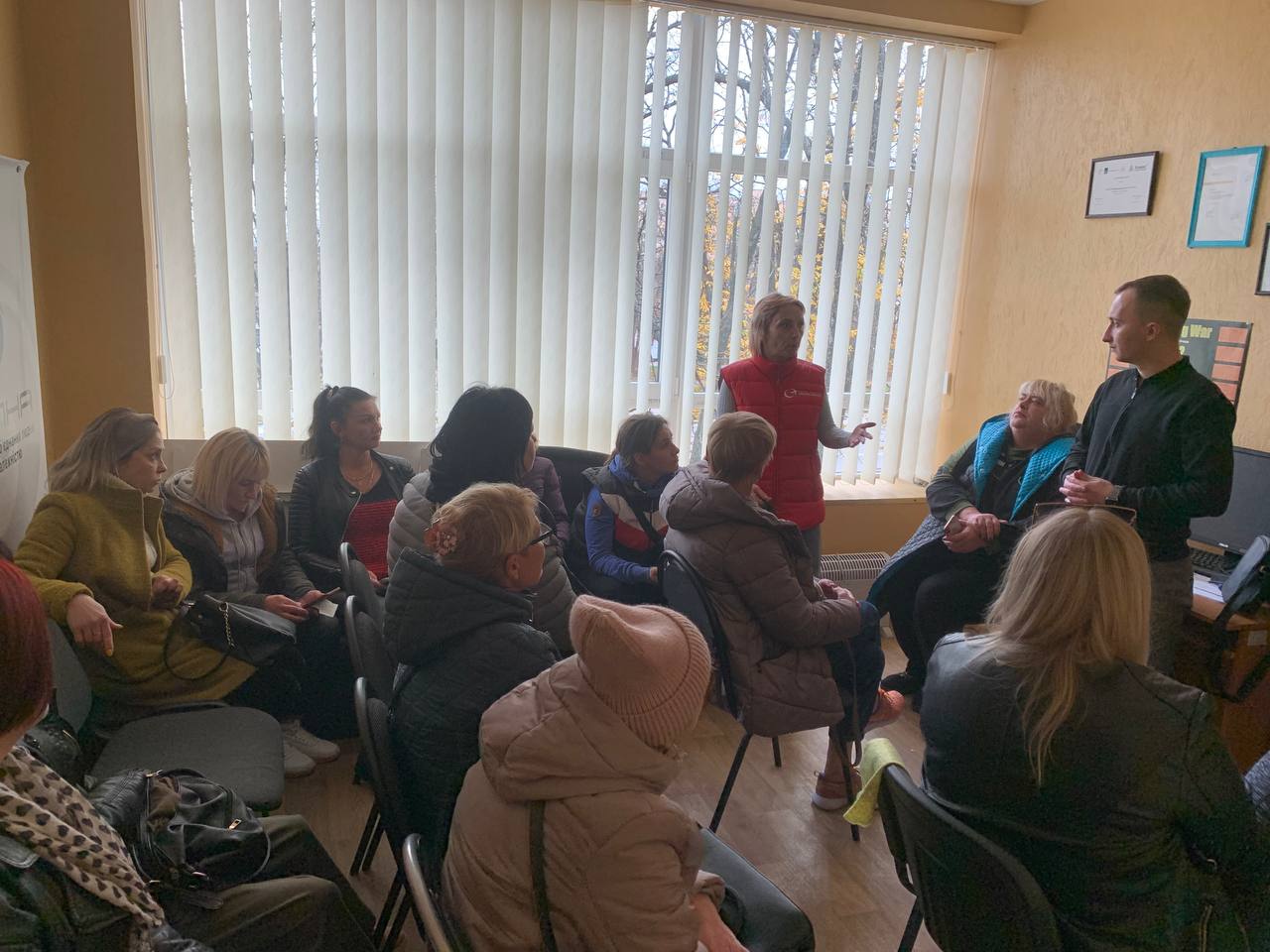 На Полтавщині проведено інформаційне заняття щодо права громадян на лікування замісною підтримувальною терапією в умовах воєнного стану