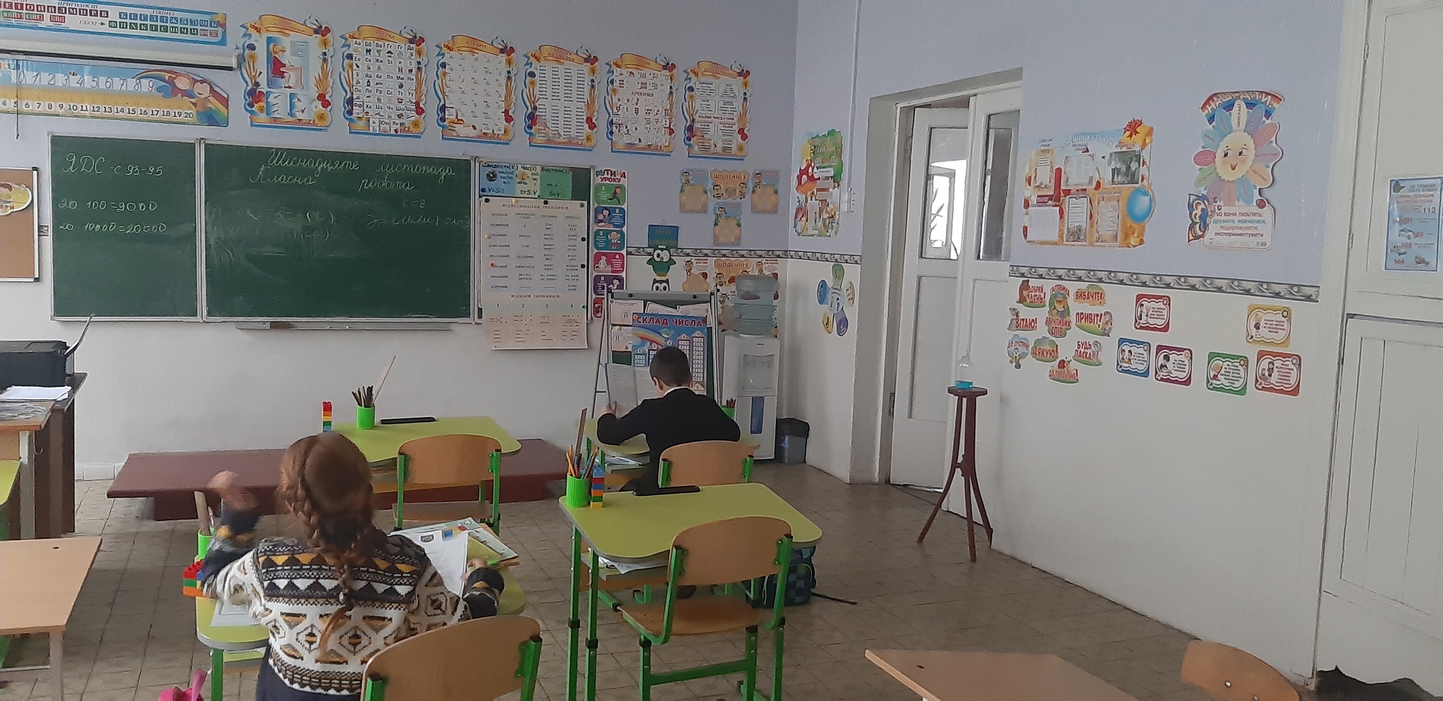 Моніторинг додержання прав дітей у Комарівській гімназії на Чернігівщині