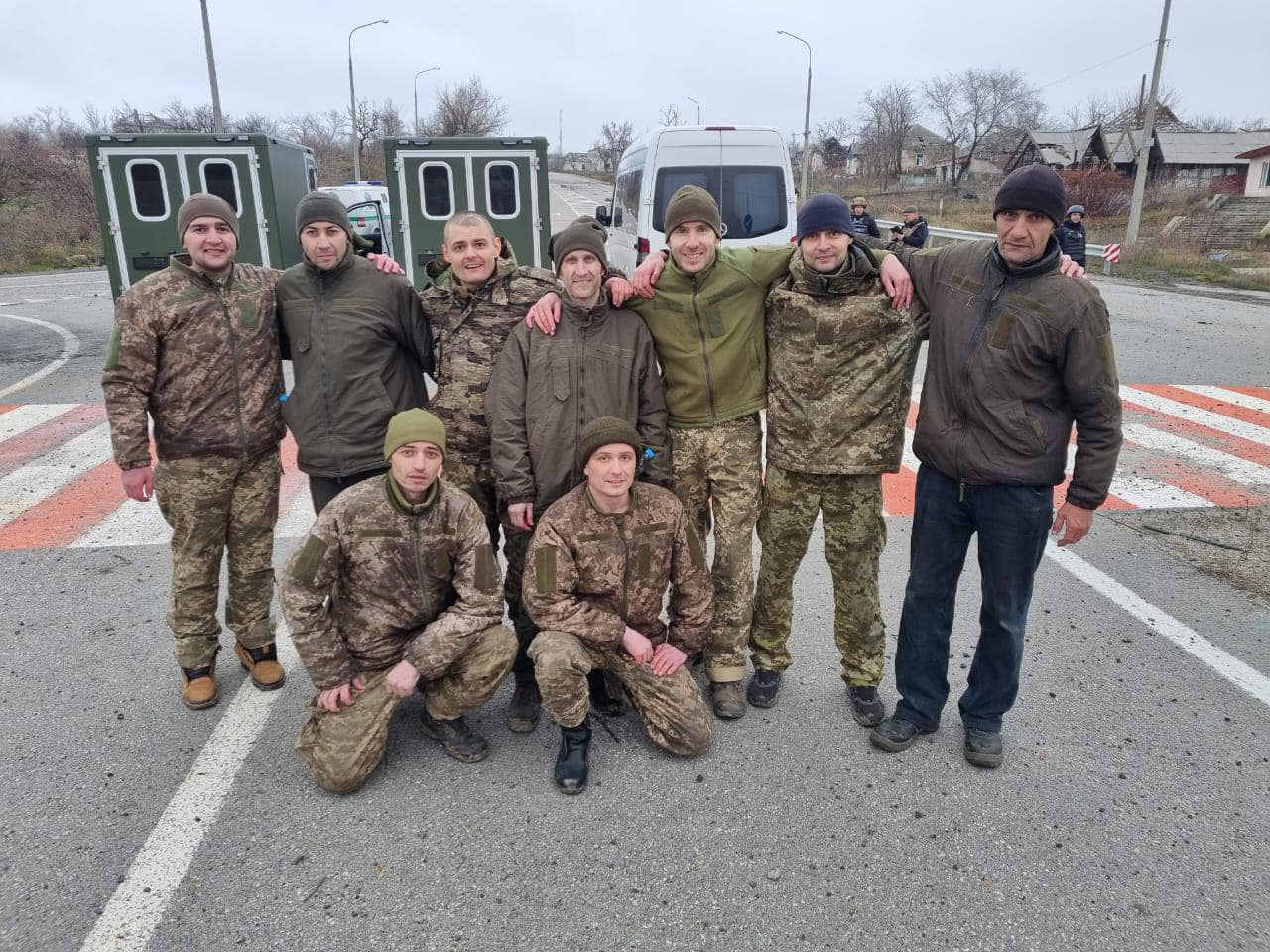 Ще 12 наших героїв повернулися додому