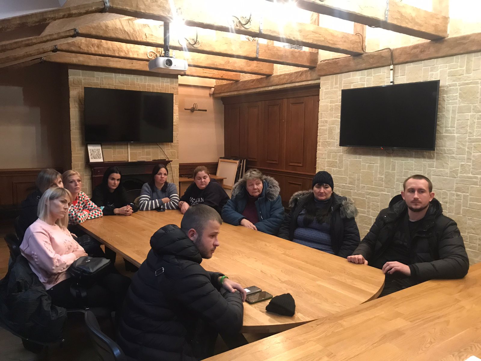 Зустріч з родичами захисників острова Зміїний, які об’єдналися в ГО «Про тих, про кого мовчать»
