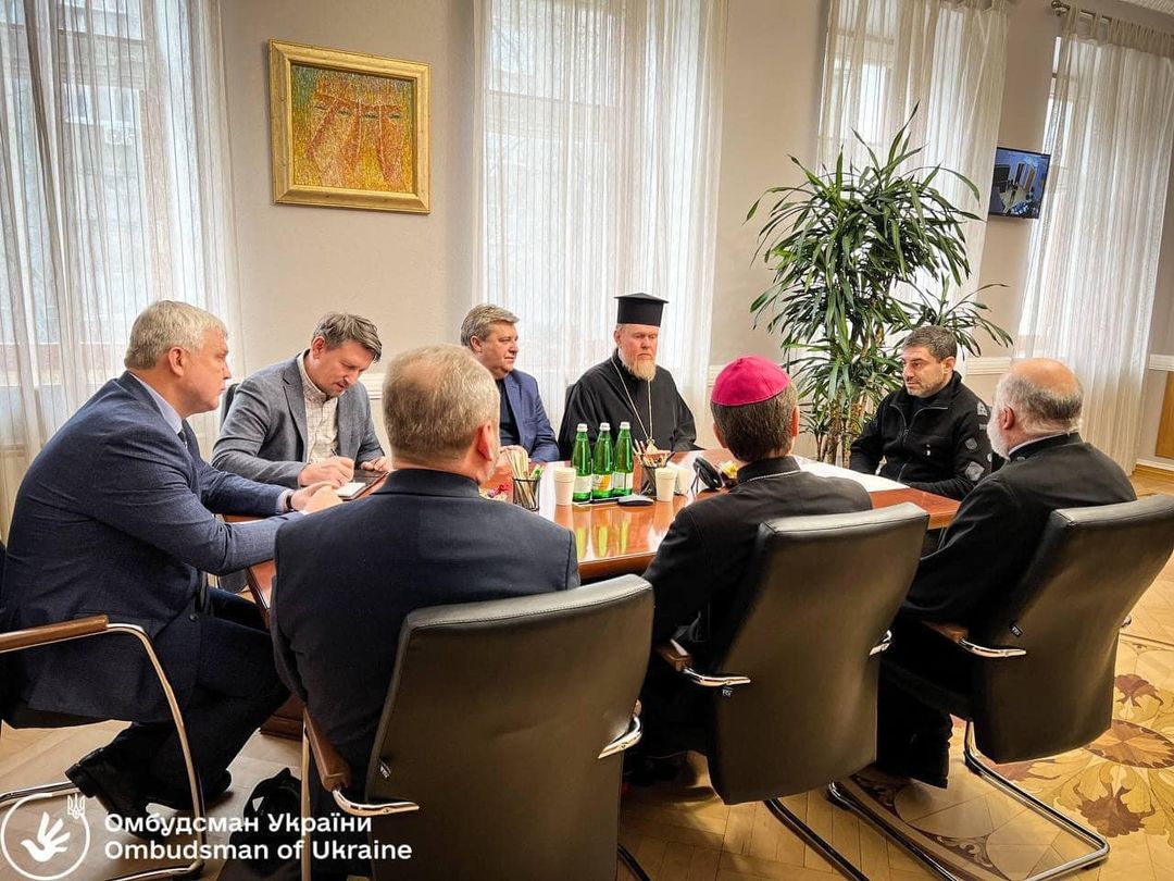 Омбудсман Дмитро Лубінець провів зустріч з представниками різних конфесій, які діють в Україні