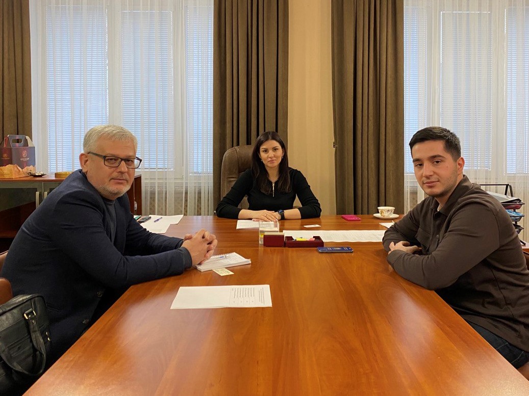 Робоча зустріч щодо додержання прав громадян в умовах воєнного стану з головою адміністрації Холодногірського району Харківської міської ради