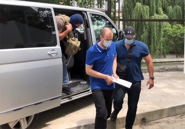 Омбудсман: Росія влаштувала чергове ганебне судилище над громадянином України!