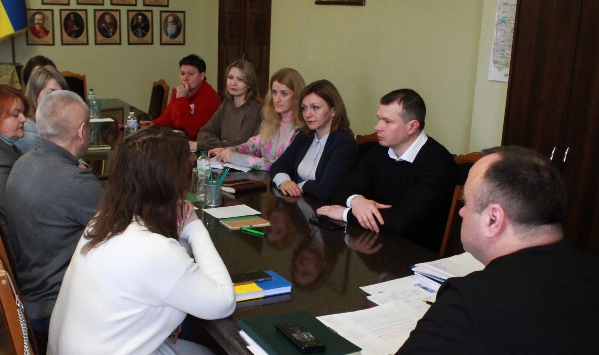 Робоча зустріч щодо захисту прав дітей на Хмельниччині з представниками Національної соціальної сервісної служби України та Міжнародного БФ «Партнерство кожній дитині»