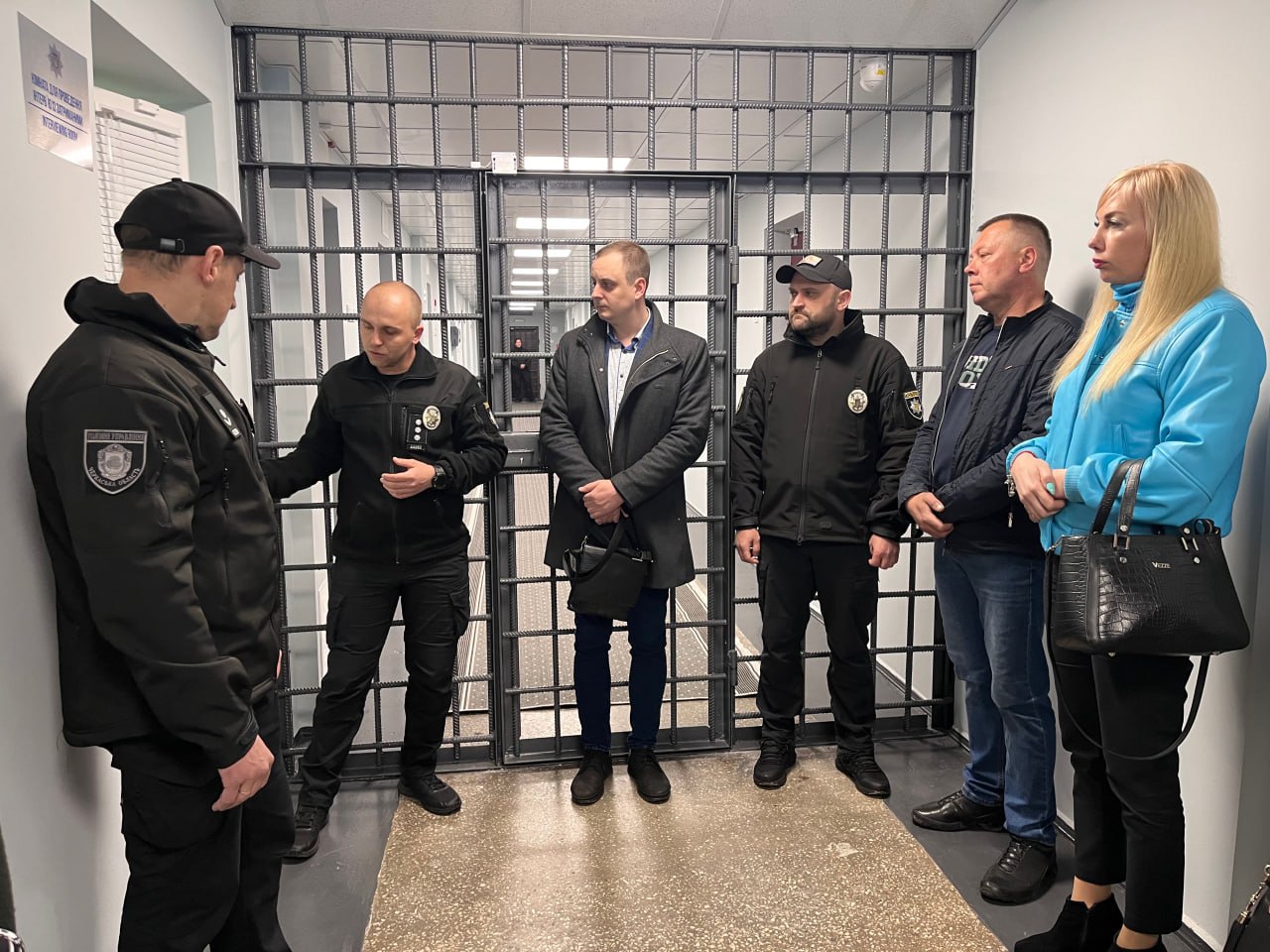 У Черкасах презентували відремонтований та оснащений інформаційною підсистемою «Custody Records» ізолятор тимчасового тримання