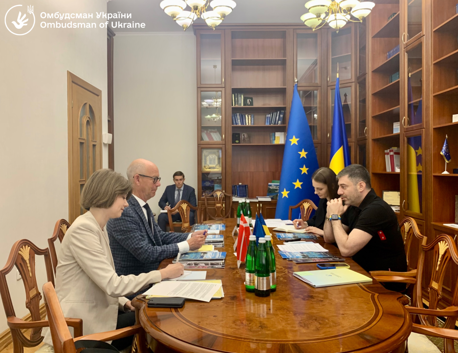 Омбудсман Дмитро Лубінець провів зустріч з Надзвичайним та Повноважним Послом Королівства Данія в Україні