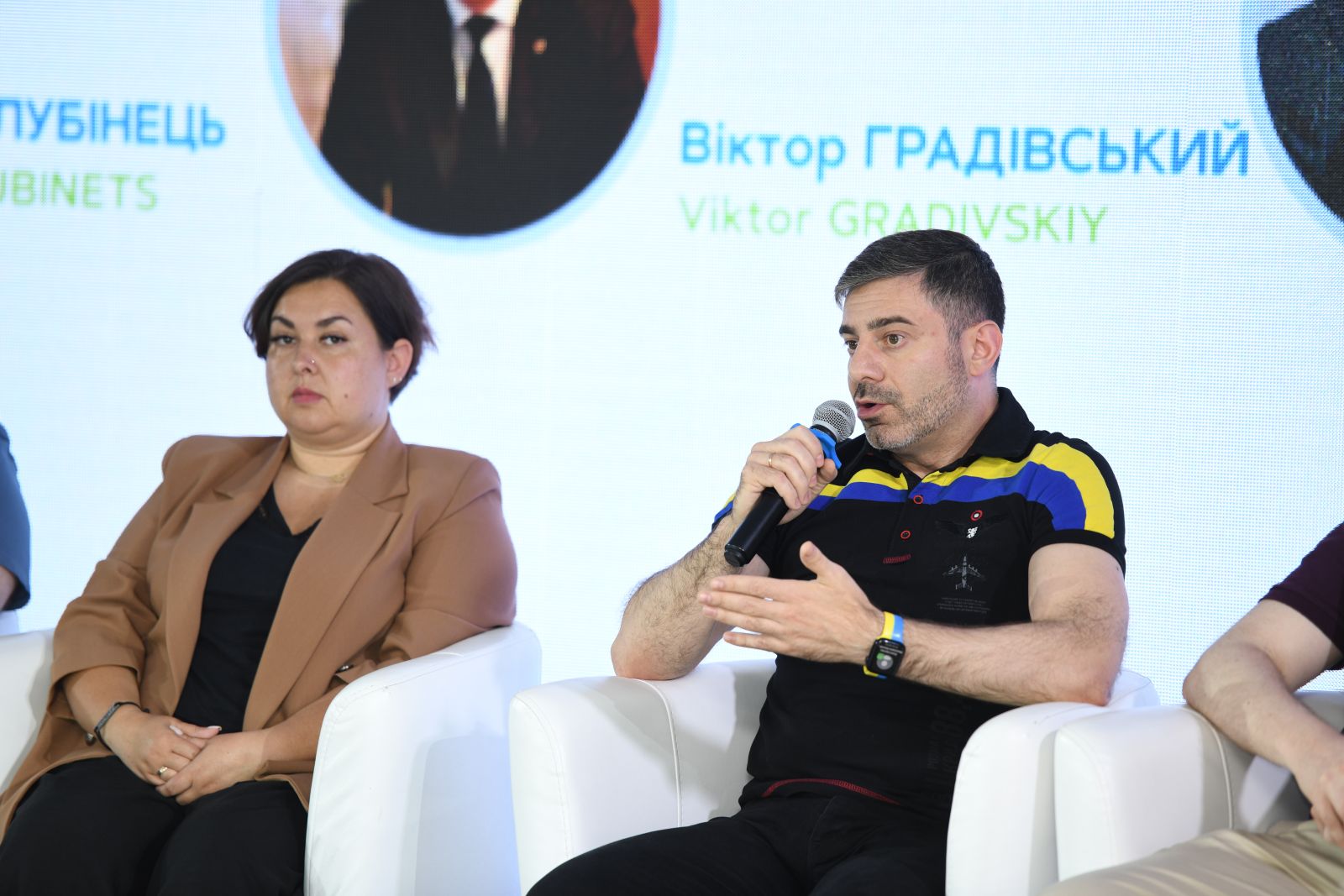 Омбудсман розповів на Digital Social Forum, як цифрові інструменти допомагають повертати українських дітей