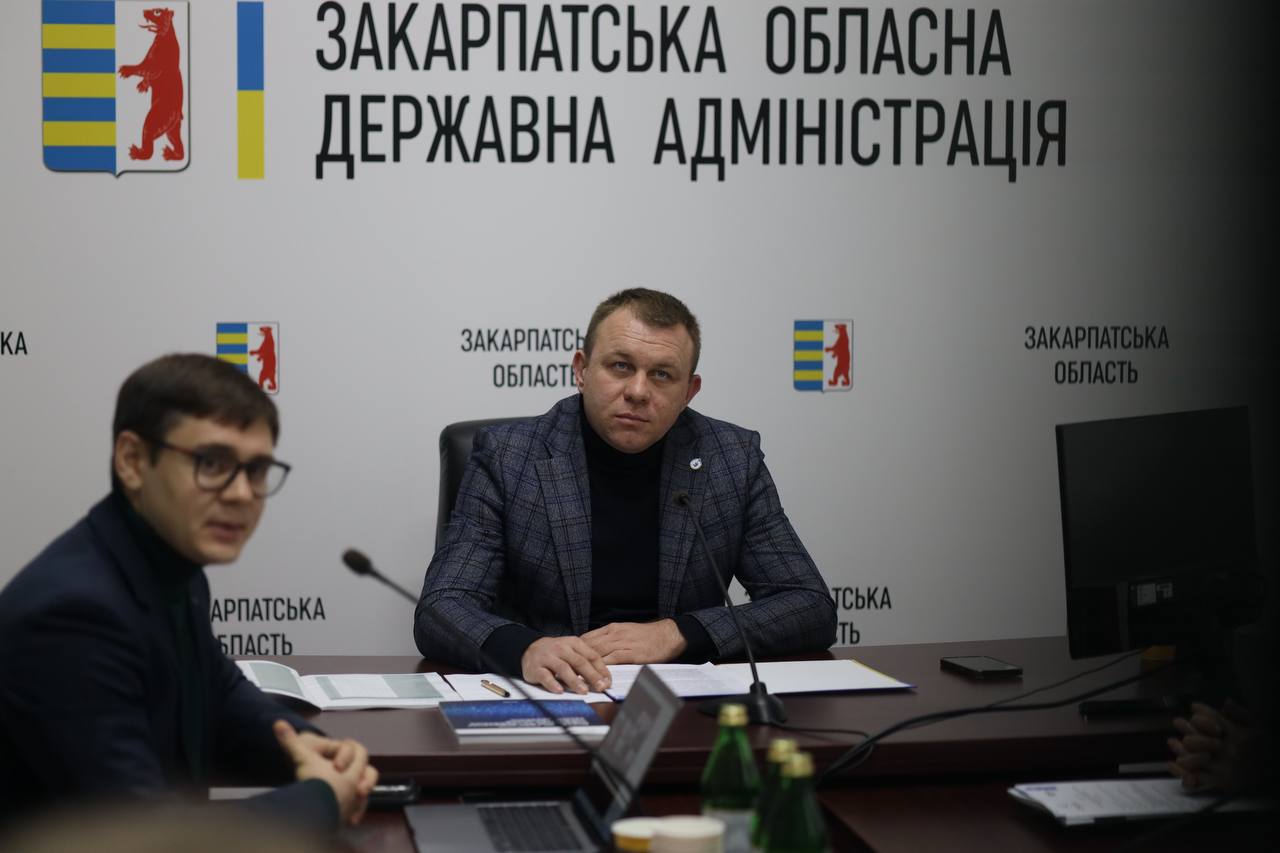 Презентація звіту про моніторинг стану забезпечення інформаційних прав в умовах воєнного стану 2023 року та тренінг щодо дотримання прав на звернення та інформацію