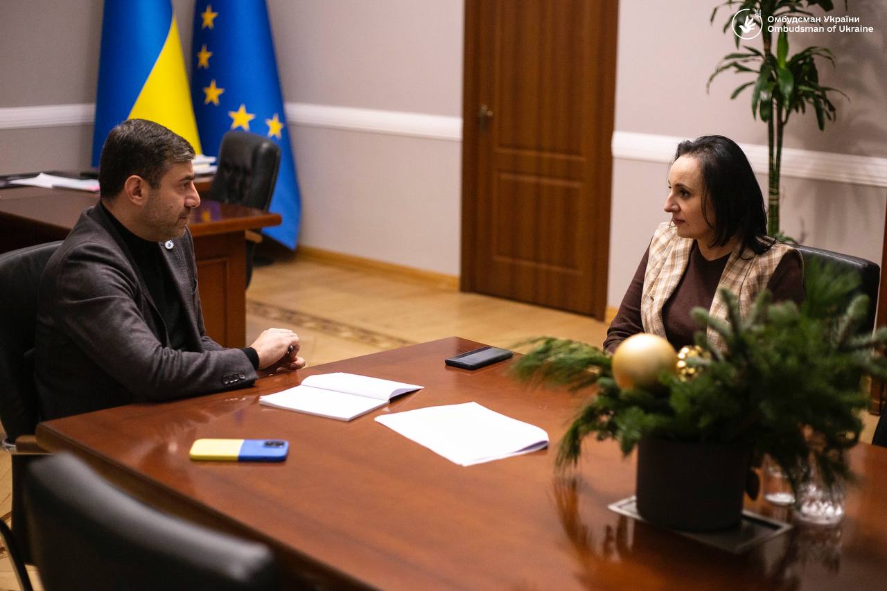 Виплати внутрішньо переміщеним особам: Омбудсман провів зустріч з Міністеркою соціальної політики України