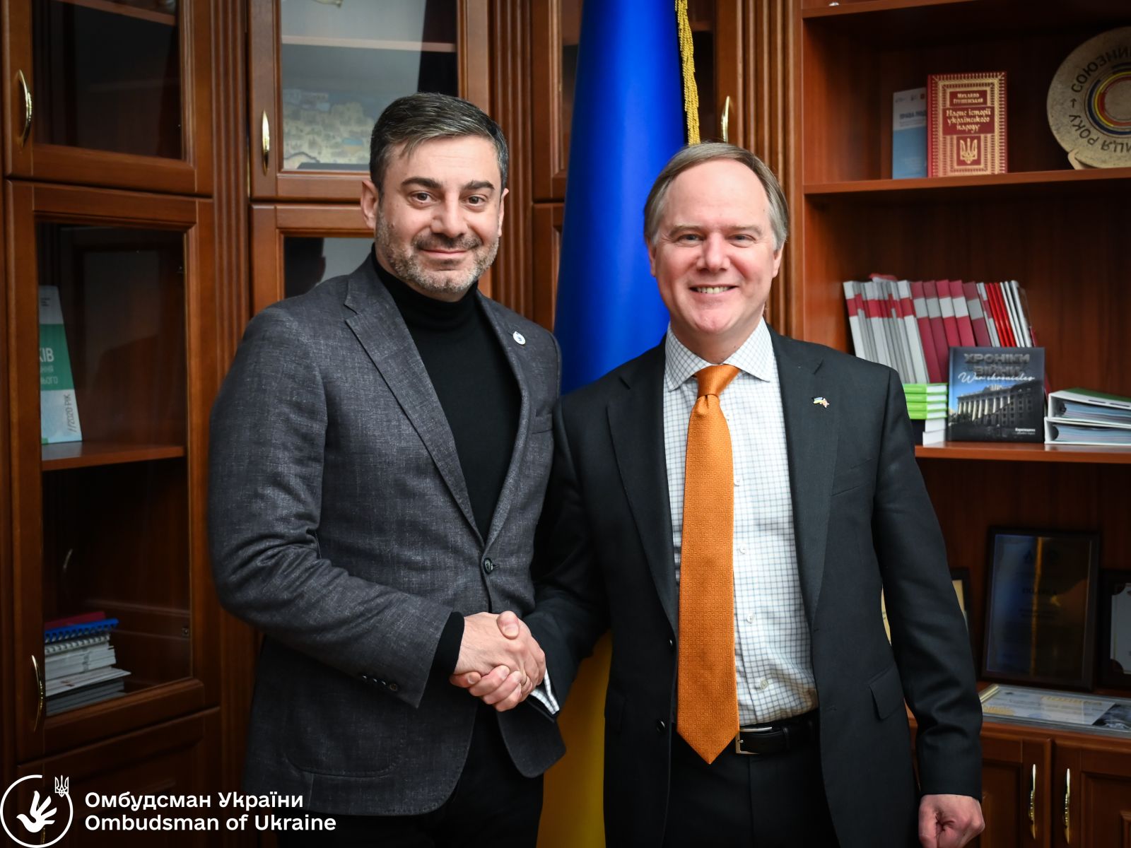 Повернення українських дітей, військовополонених та цивільних заручників: зустріч Омбудсмана з Надзвичайним і Повноважним Послом Великої Британії в Україні