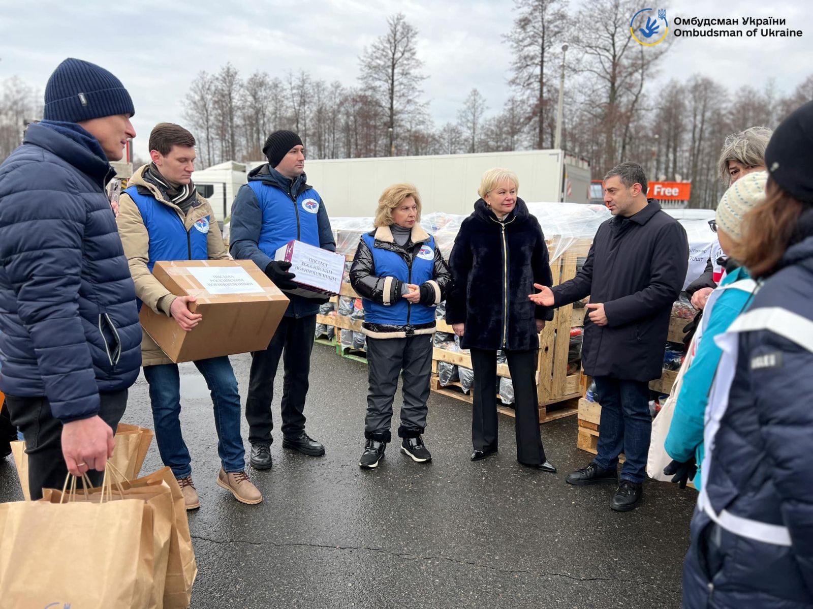 Обмін посилками та листами для військовополонених, передача та верифікація списків, репатріація тіл: результати взаємодії з російською стороною