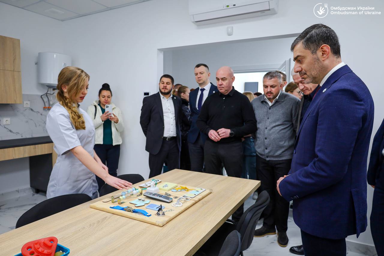 Волноваха та поезія: зворушливий момент у розповідях Захисників та Захисниць на Тернопільщині