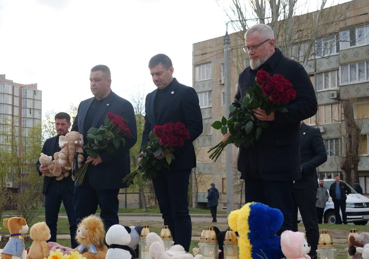 Омбудсман України Дмитро Лубінець вшанував пам’ять загиблих у Кривому Розі