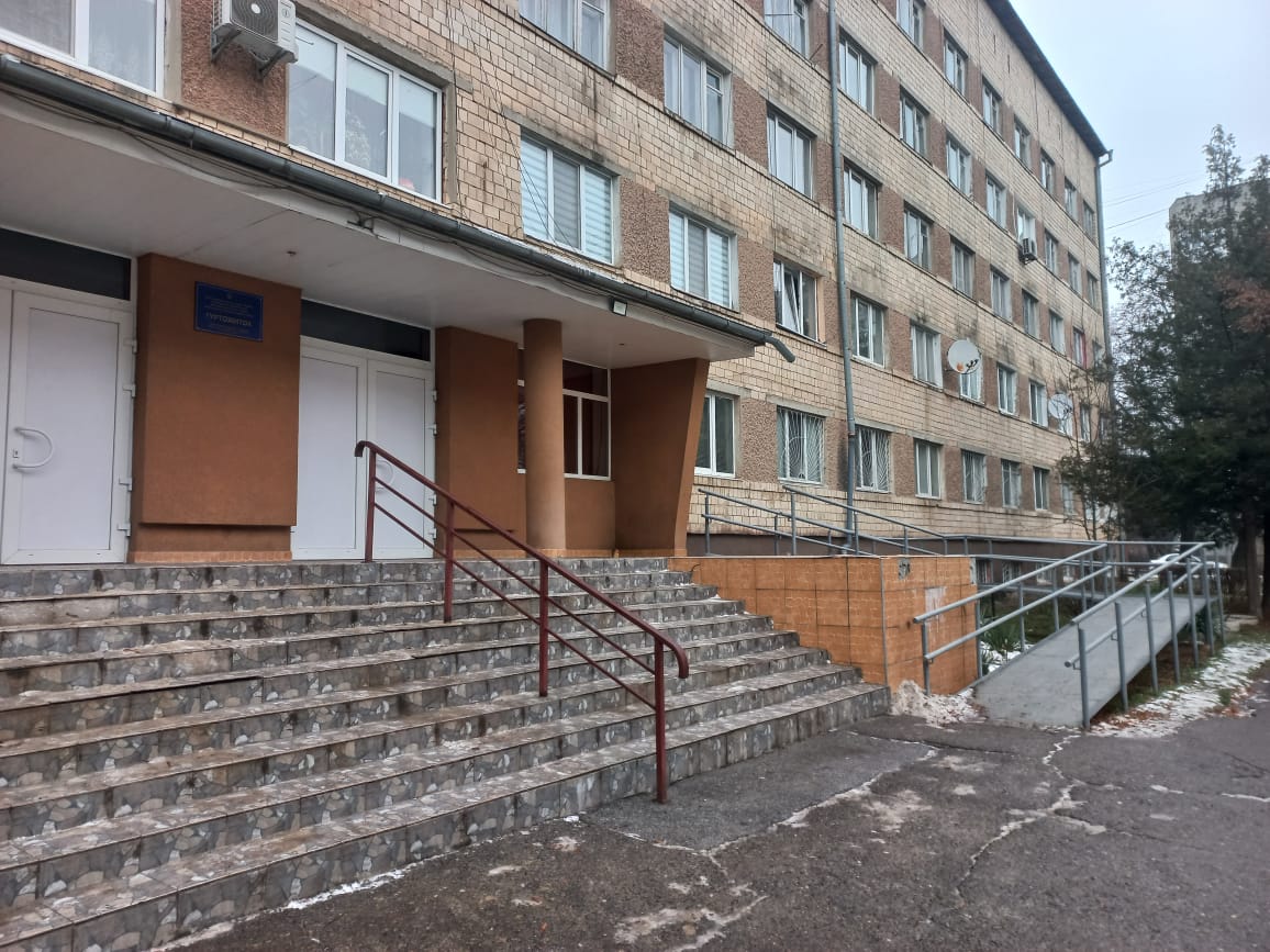 Умови проживання ВПО на базі закладу освіти: здійснено моніторинг у місті Чернівці