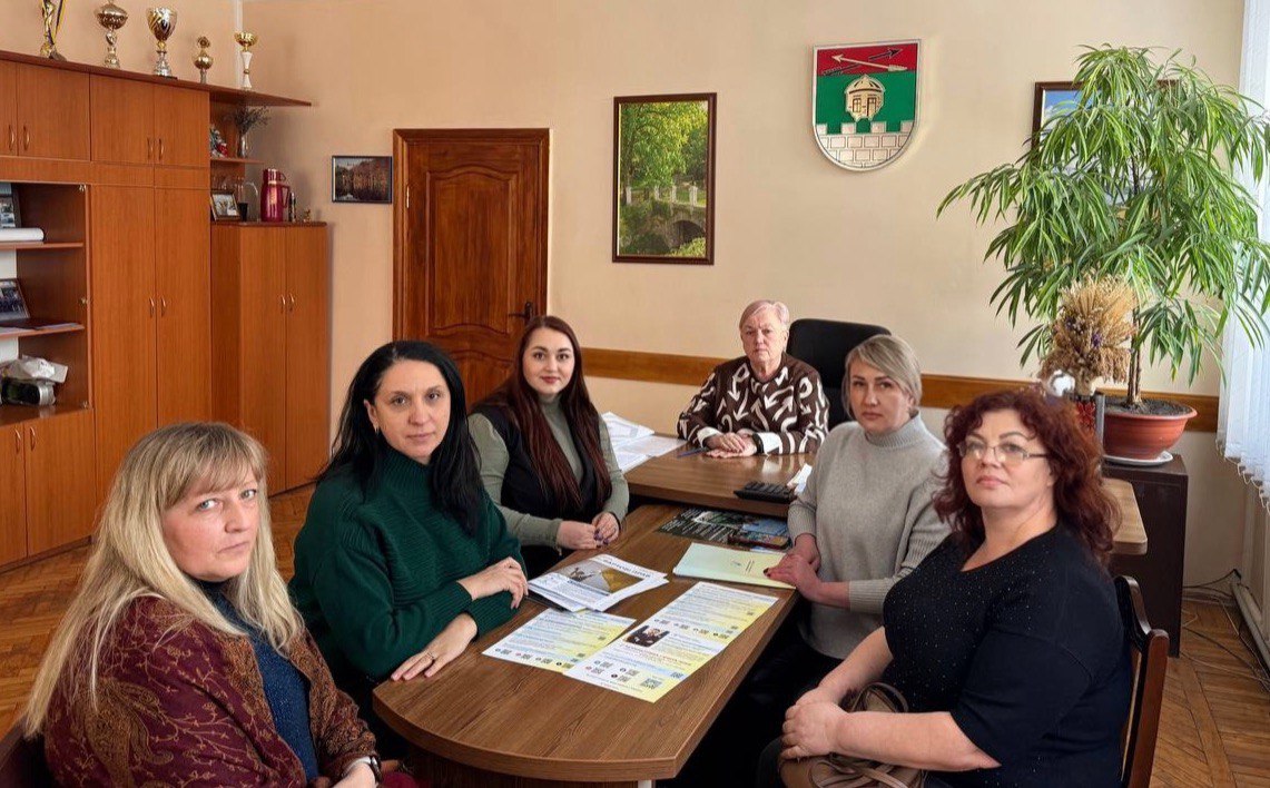 Моніторинговий візит до служби у справах дітей Мурованокуриловецької селищної ради