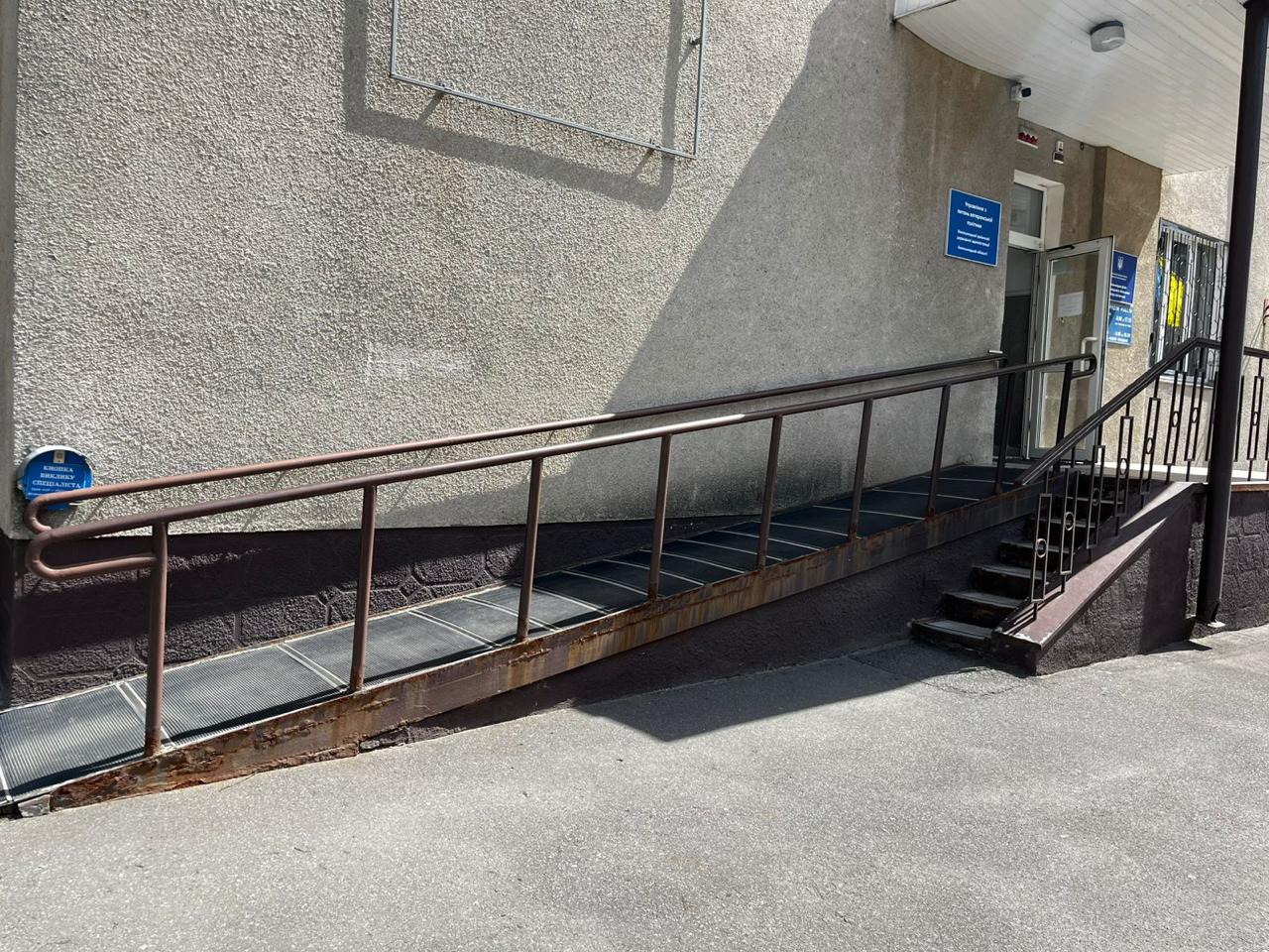 Моніторинговий візит до Управління з питань ветеранської політики Хмельницької районної державної адміністрації в межах Національного тижня безбар’єрності